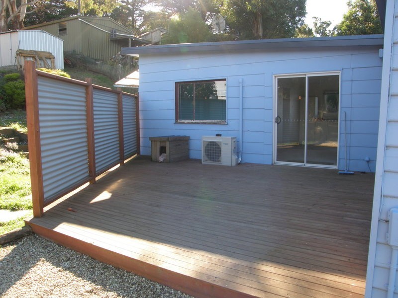 16 Craigs Hill Road, Boomer Bay TAS 7177