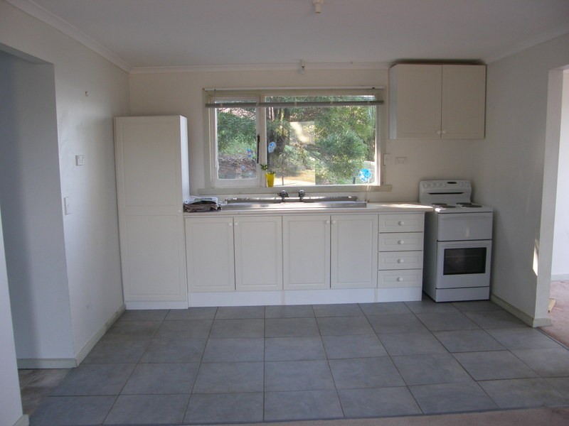 16 Craigs Hill Road, Boomer Bay TAS 7177