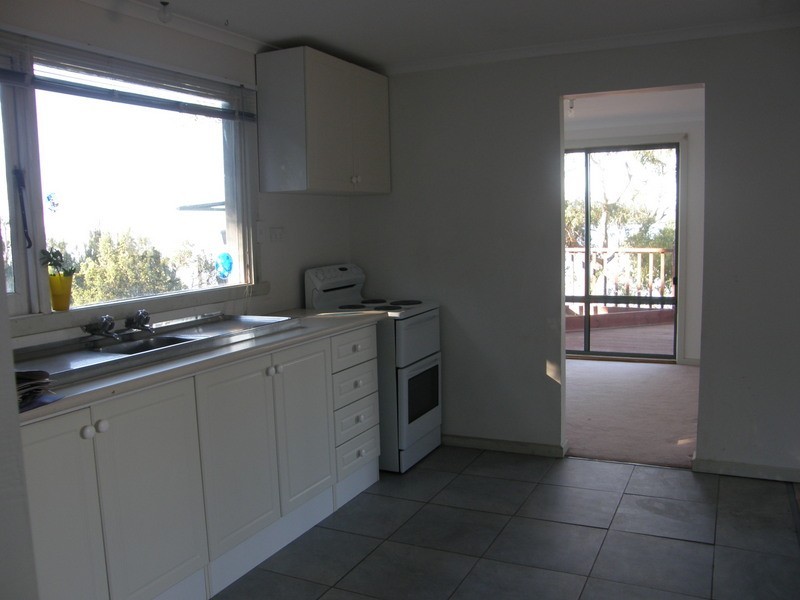 16 Craigs Hill Road, Boomer Bay TAS 7177