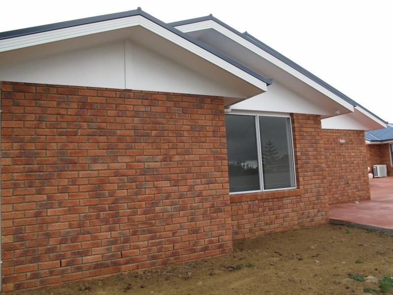 Units1 and 4 – 14 Arthur Street, Sorell TAS 7172