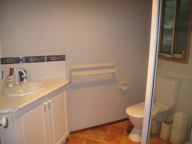 4 Fern Close, Dodges Ferry TAS 7173