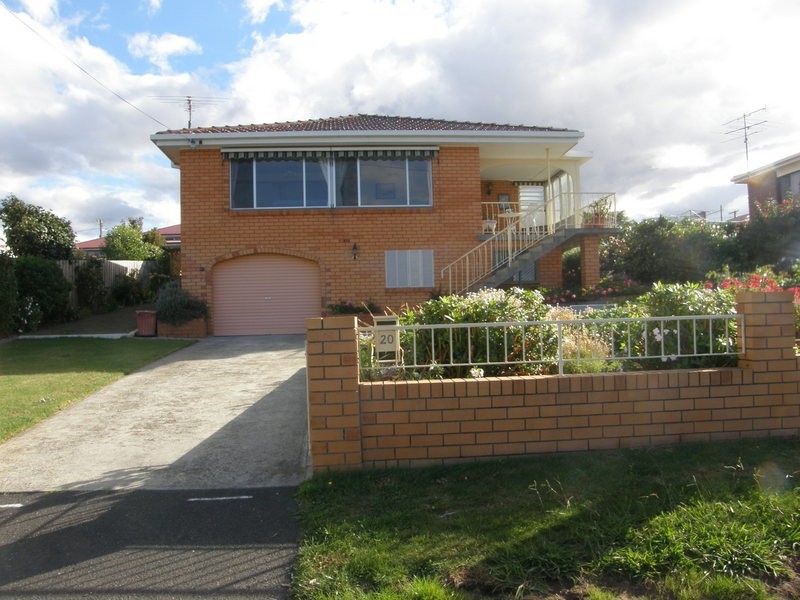 20 Lake Vue Parade, Midway Point TAS 7171