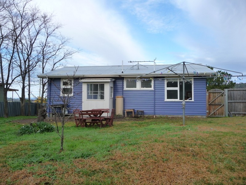 6 Erle Street, Carlton River TAS 7173
