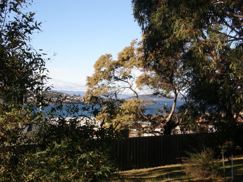 2 Falcon Street, Primrose Sands TAS 7173