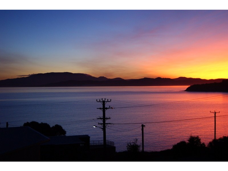 3 Rowan Avenue, Primrose Sands TAS 7173