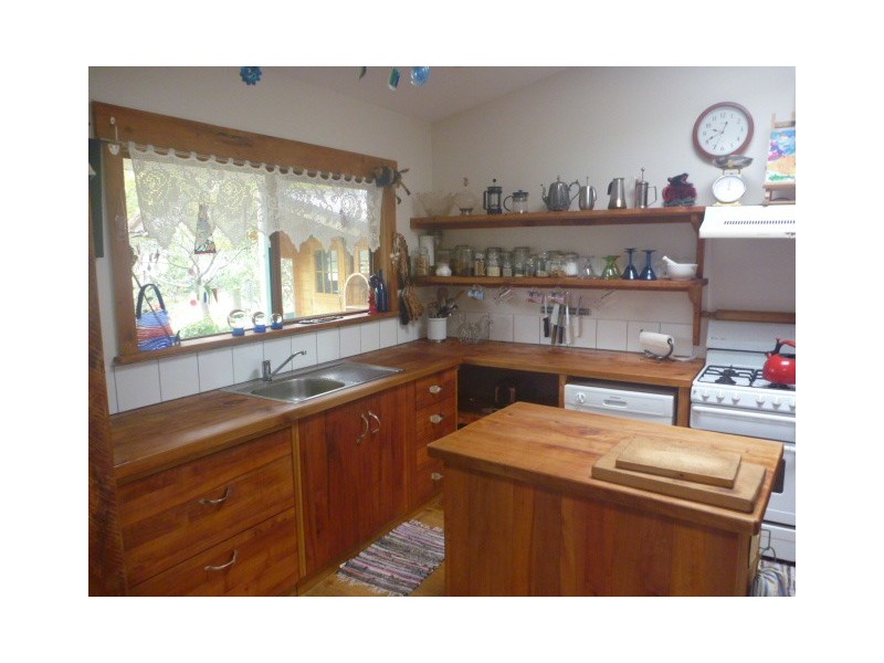 46 Apex Point Road, White Beach TAS 7184