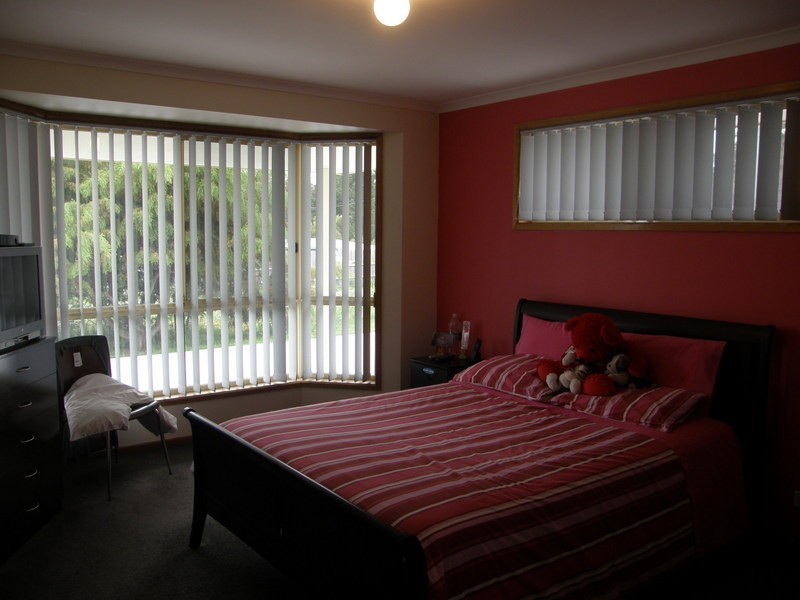 10 Neagarra Street, Dodges Ferry TAS 7173