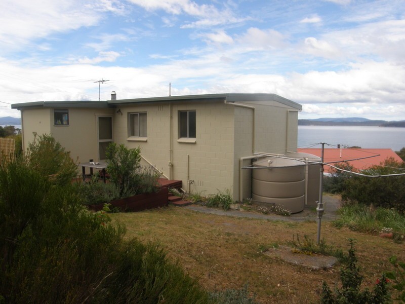 126 Linden Road, Primrose Sands TAS 7173