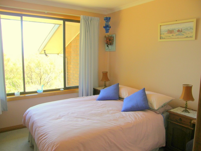 16 Toongabbie Street, Midway Point TAS 7171