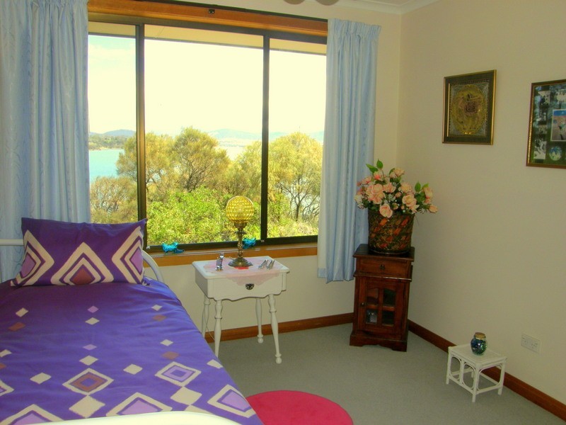 16 Toongabbie Street, Midway Point TAS 7171