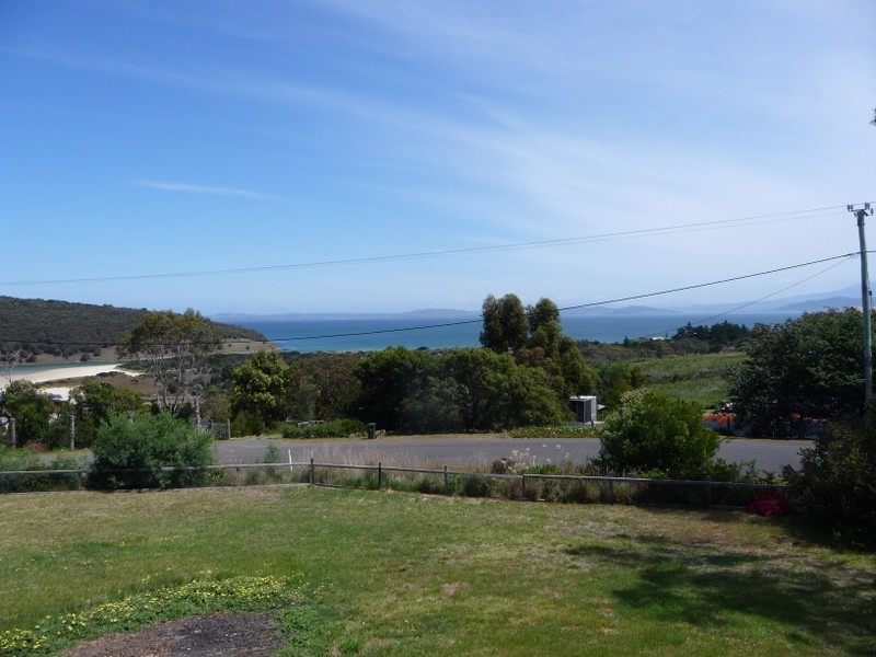 14 Riviera Drive, Carlton TAS 7173