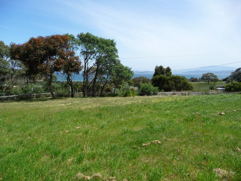 14 Riviera Drive, Carlton TAS 7173