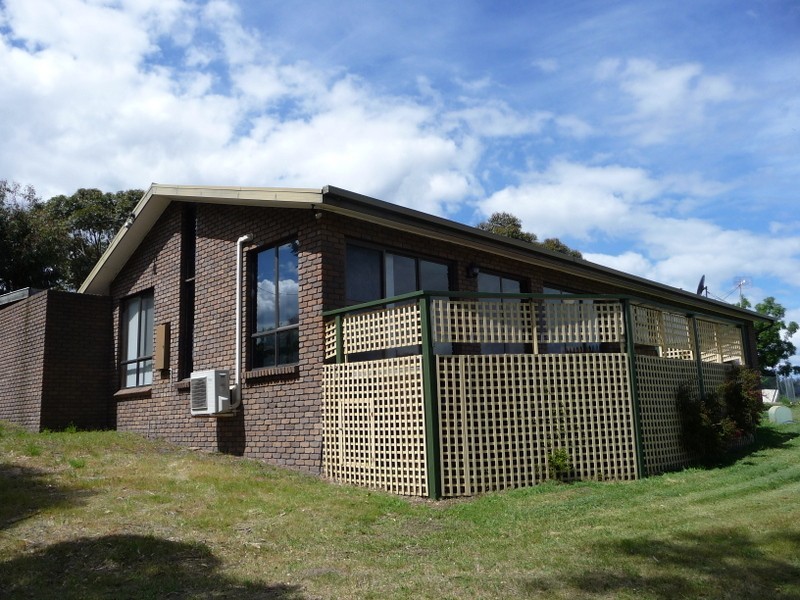14 Riviera Drive, Carlton TAS 7173
