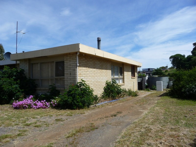 Unit 2/50 Susans Bay Road, Primrose Sands TAS 7173