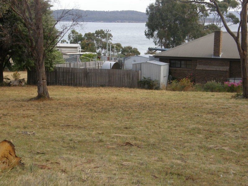 18 Boobyalla St, Primrose Sands TAS 7173