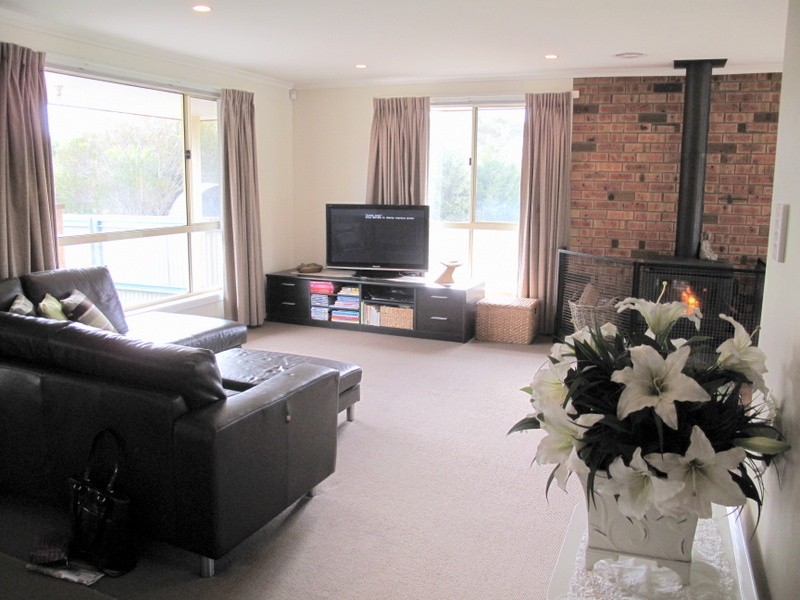 29 Wattle Road, Dodges Ferry TAS 7173