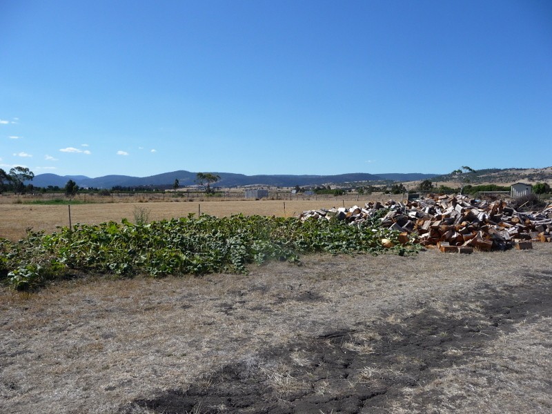 220 Shark Point Road, Penna TAS 7171