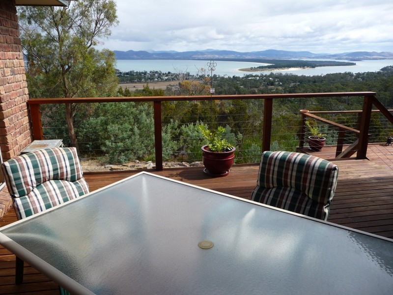 33 Dodges Hill Road, Dodges Ferry TAS 7173