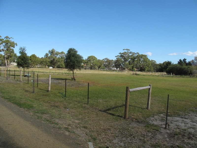 5A Okines Road, Dodges Ferry TAS 7173