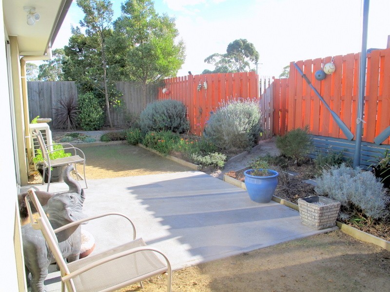 1 Third Avenue, Dodges Ferry TAS 7173