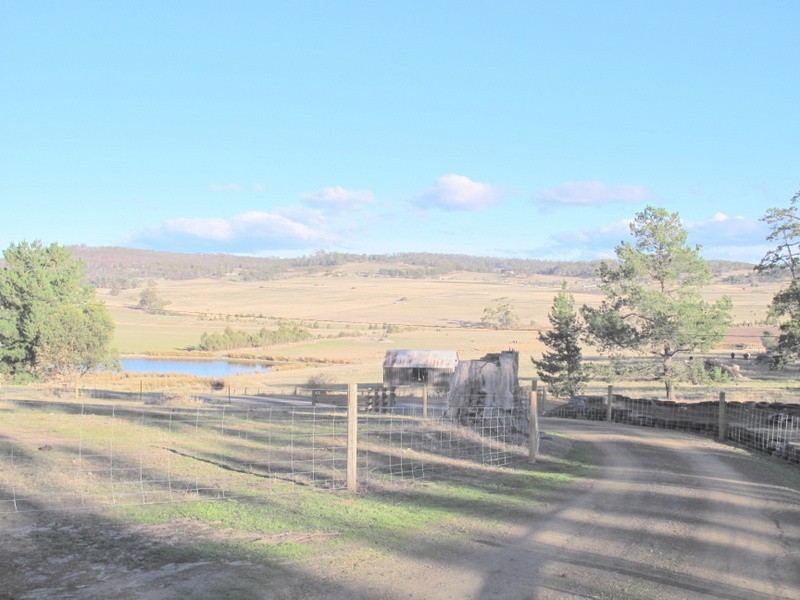 855 Arthur Highway, Forcett TAS 7173