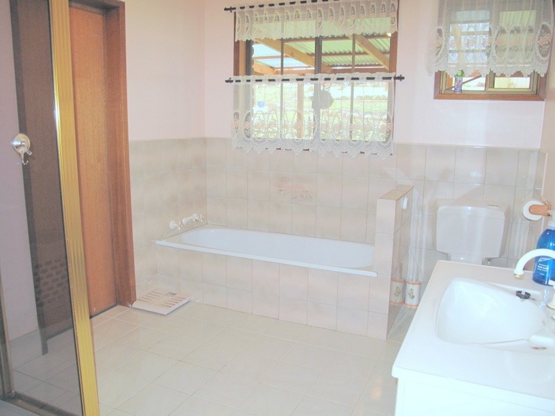 855 Arthur Highway, Forcett TAS 7173