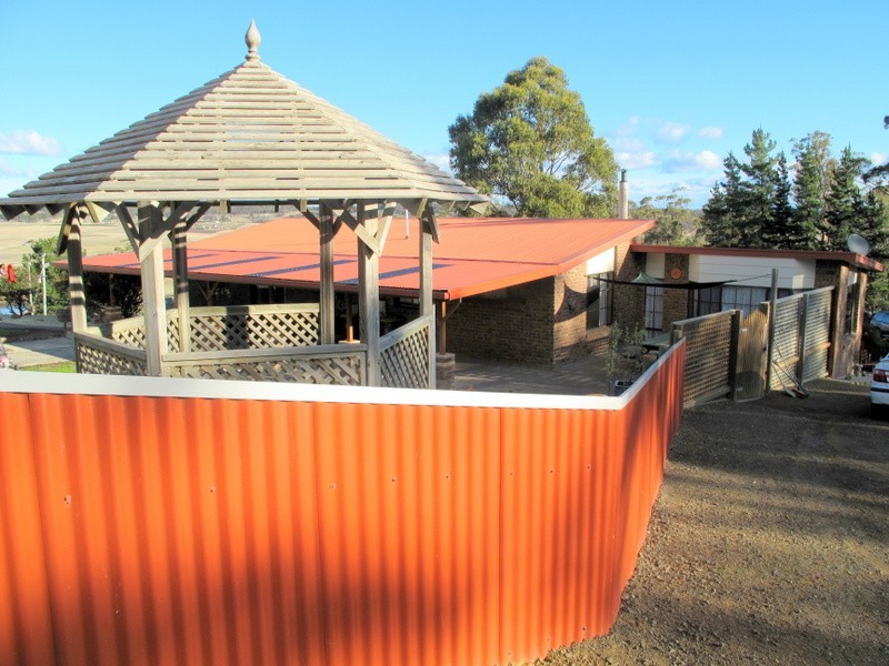 855 Arthur Highway, Forcett TAS 7173