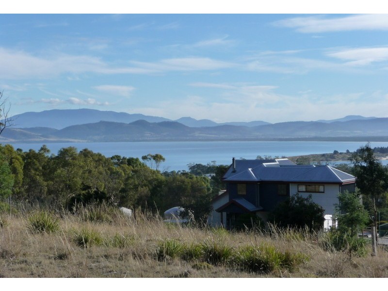 7 Pearl Court, Dodges Ferry TAS 7173