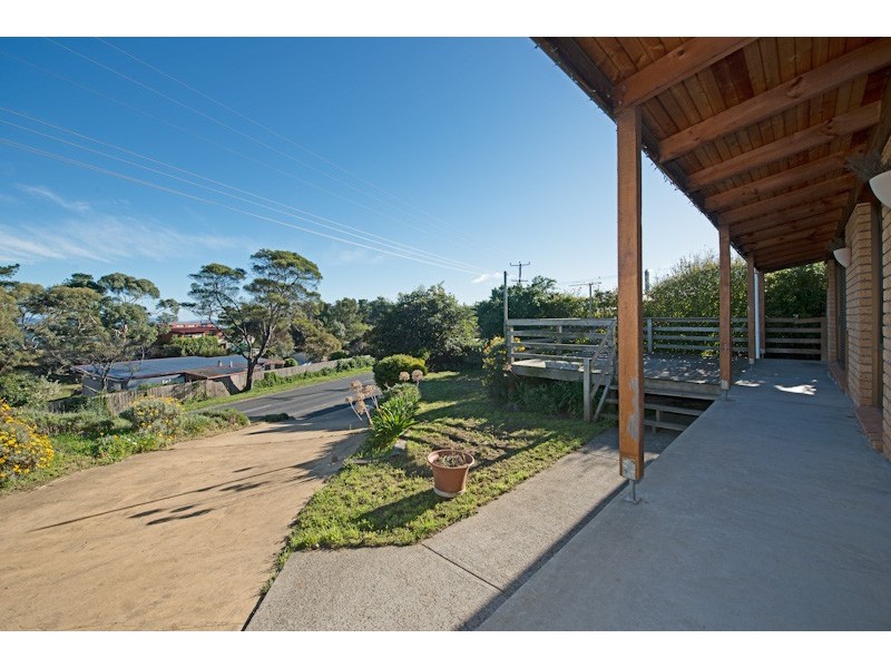 90 Carlton Beach Road, Dodges Ferry TAS 7173