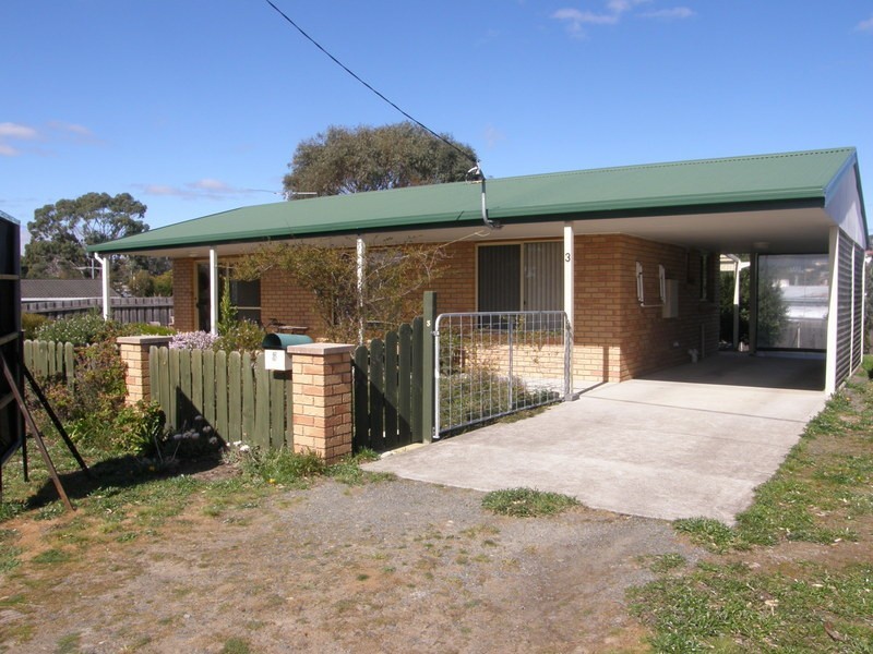 3 Pargonee Street, Dodges Ferry TAS 7173