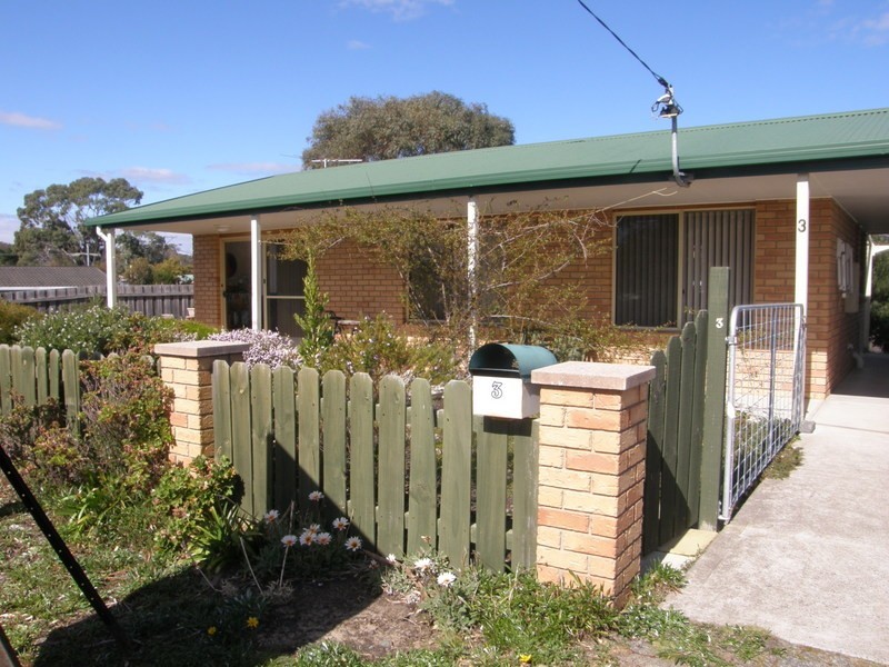 3 Pargonee Street, Dodges Ferry TAS 7173