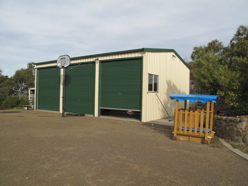 4 Riviera Drive, Carlton TAS 7173