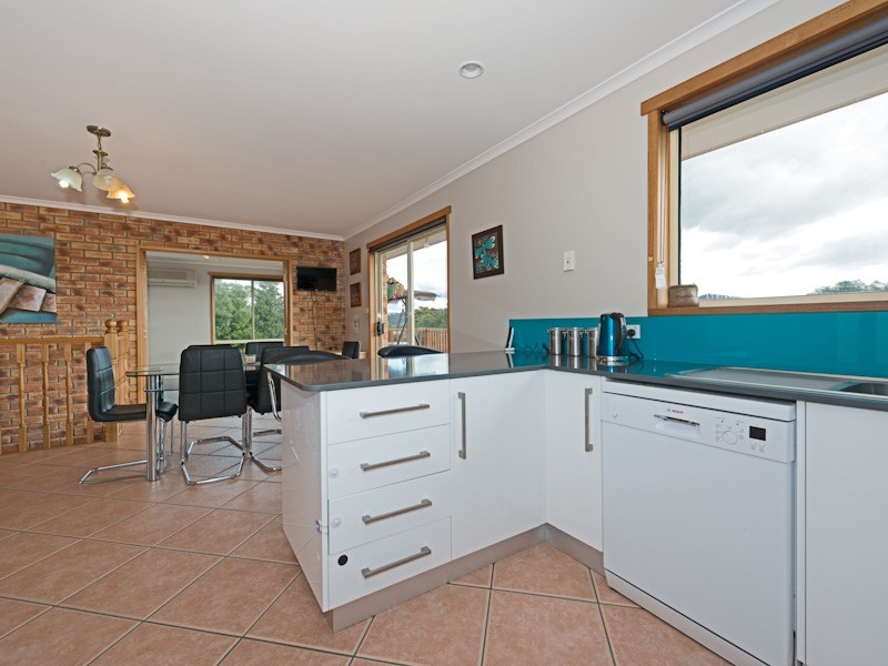 55 Reynolds Road, Midway Point TAS 7171