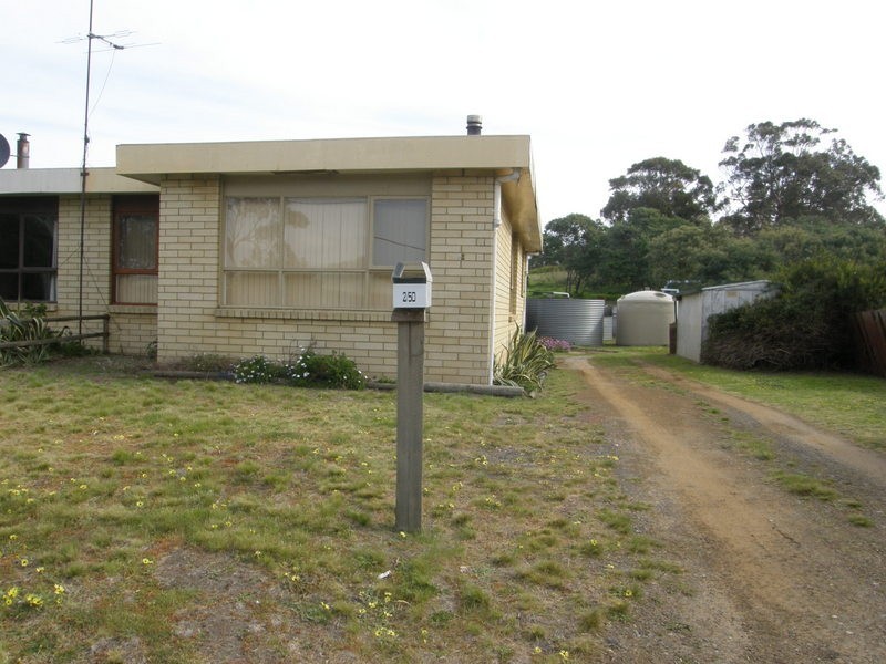 2/50 Susans Bay Road, Primrose Sands TAS 7173