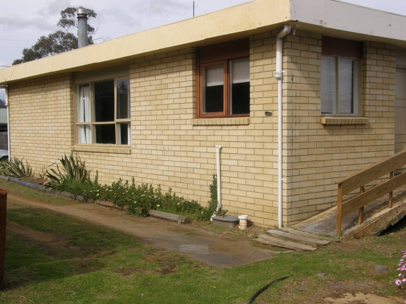 2/50 Susans Bay Road, Primrose Sands TAS 7173