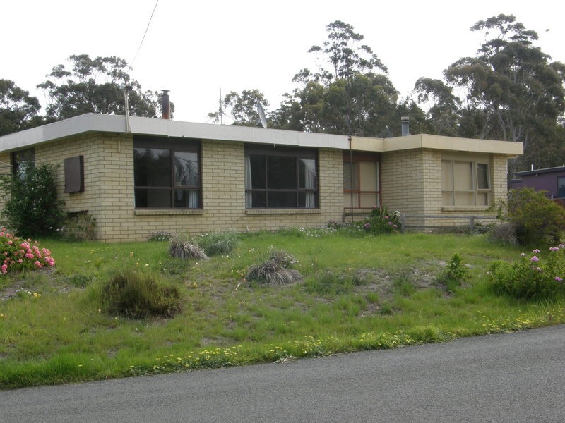 2/50 Susans Bay Road, Primrose Sands TAS 7173