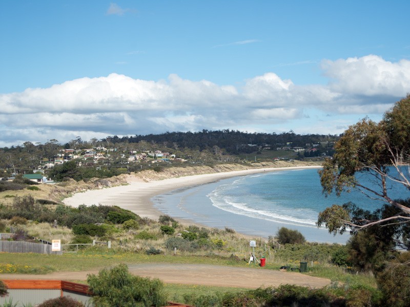 1 Petrel Street, Primrose Sands TAS 7173