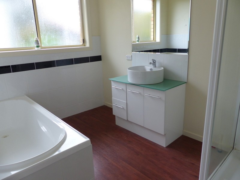5 Seventh Avenue, Dodges Ferry TAS 7173