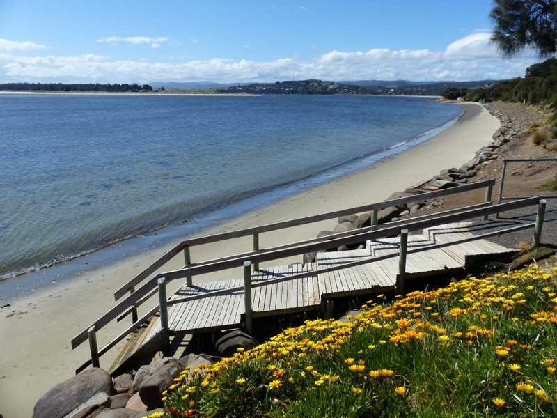 5 Seventh Avenue, Dodges Ferry TAS 7173