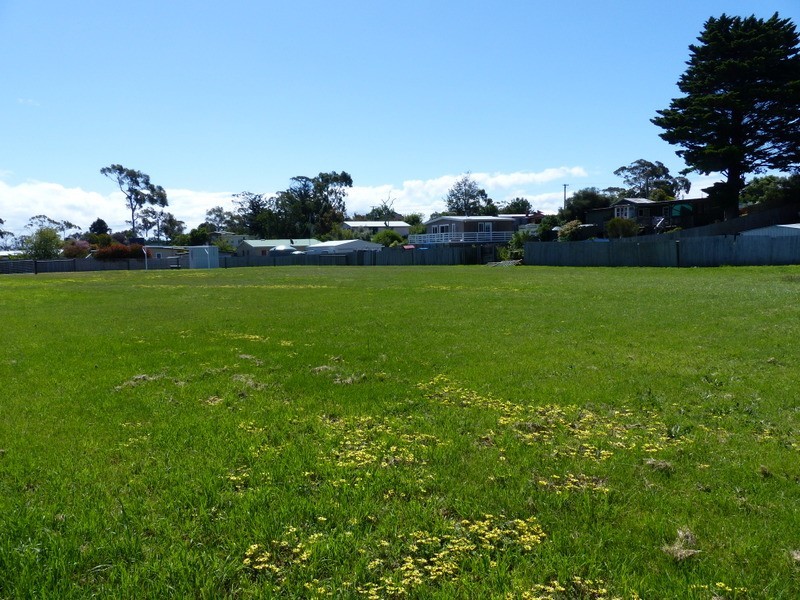 5 Seventh Avenue, Dodges Ferry TAS 7173