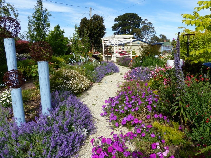 2 Garden Lane, Midway Point TAS 7171