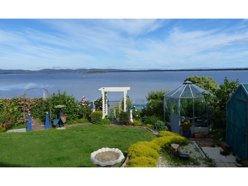 2 Garden Lane, Midway Point TAS 7171
