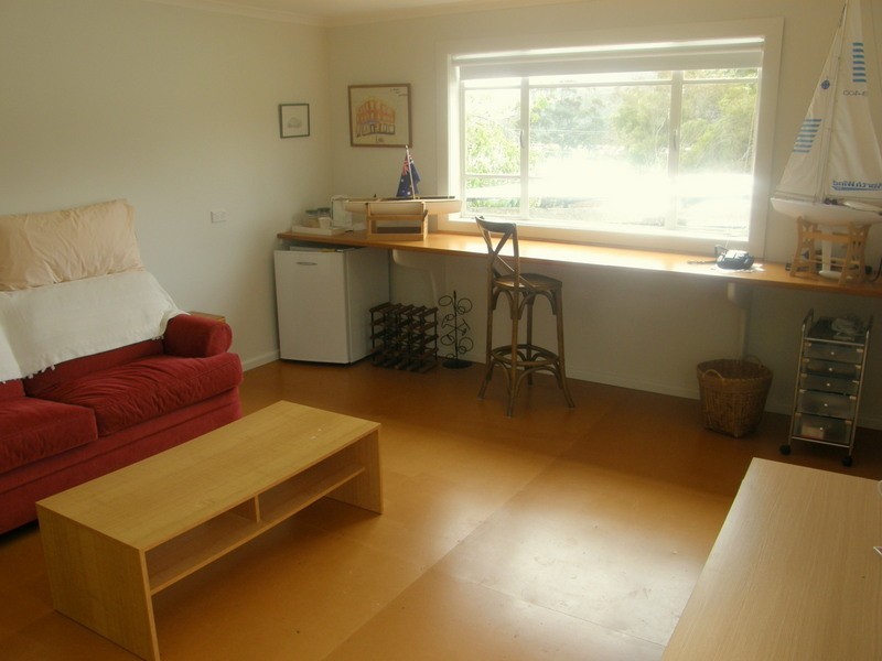 7 Kingsley Court, White Beach TAS 7184