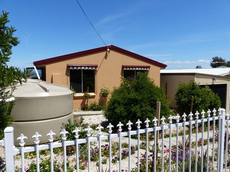 9 Robinia Street, Primrose Sands TAS 7173