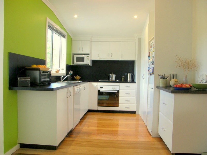 5 Erle Street West, Carlton River TAS 7173