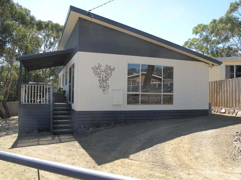 14 Parker Street, Carlton TAS 7173