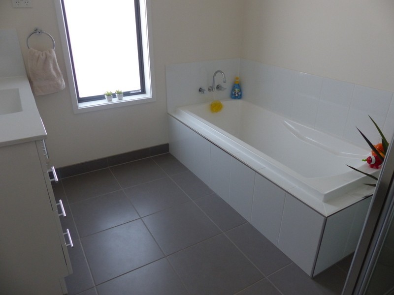 23 Terry Street, Carlton TAS 7173