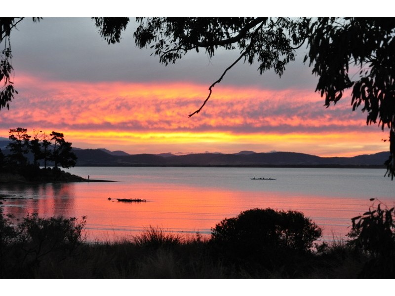 11 First Ave, Dodges Ferry TAS 7173