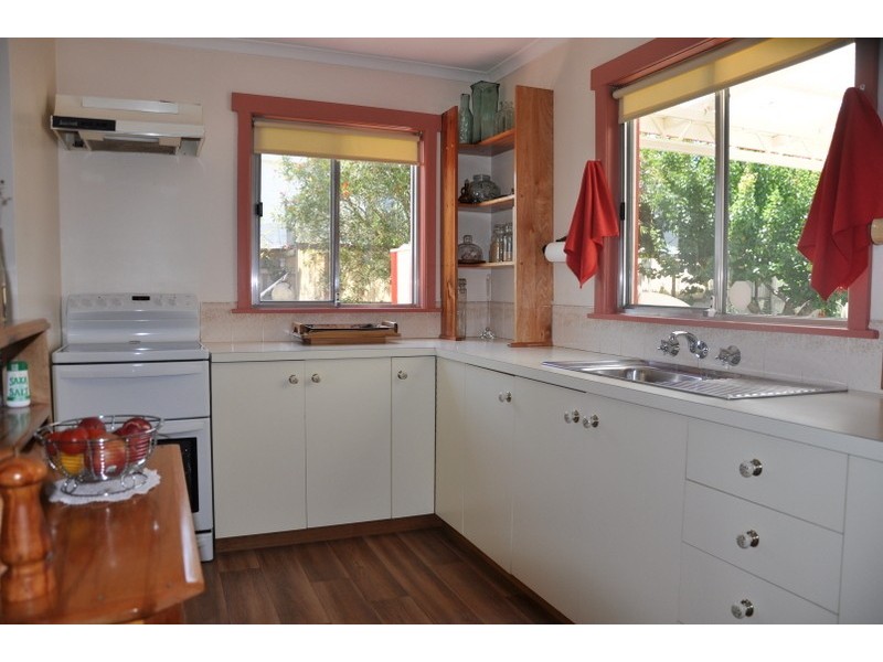 11 First Ave, Dodges Ferry TAS 7173
