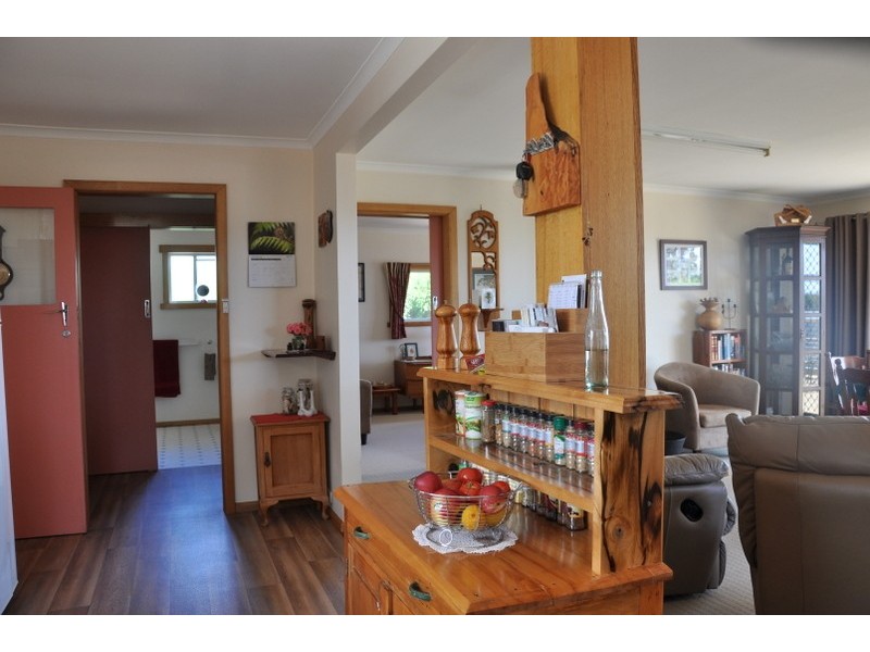11 First Ave, Dodges Ferry TAS 7173